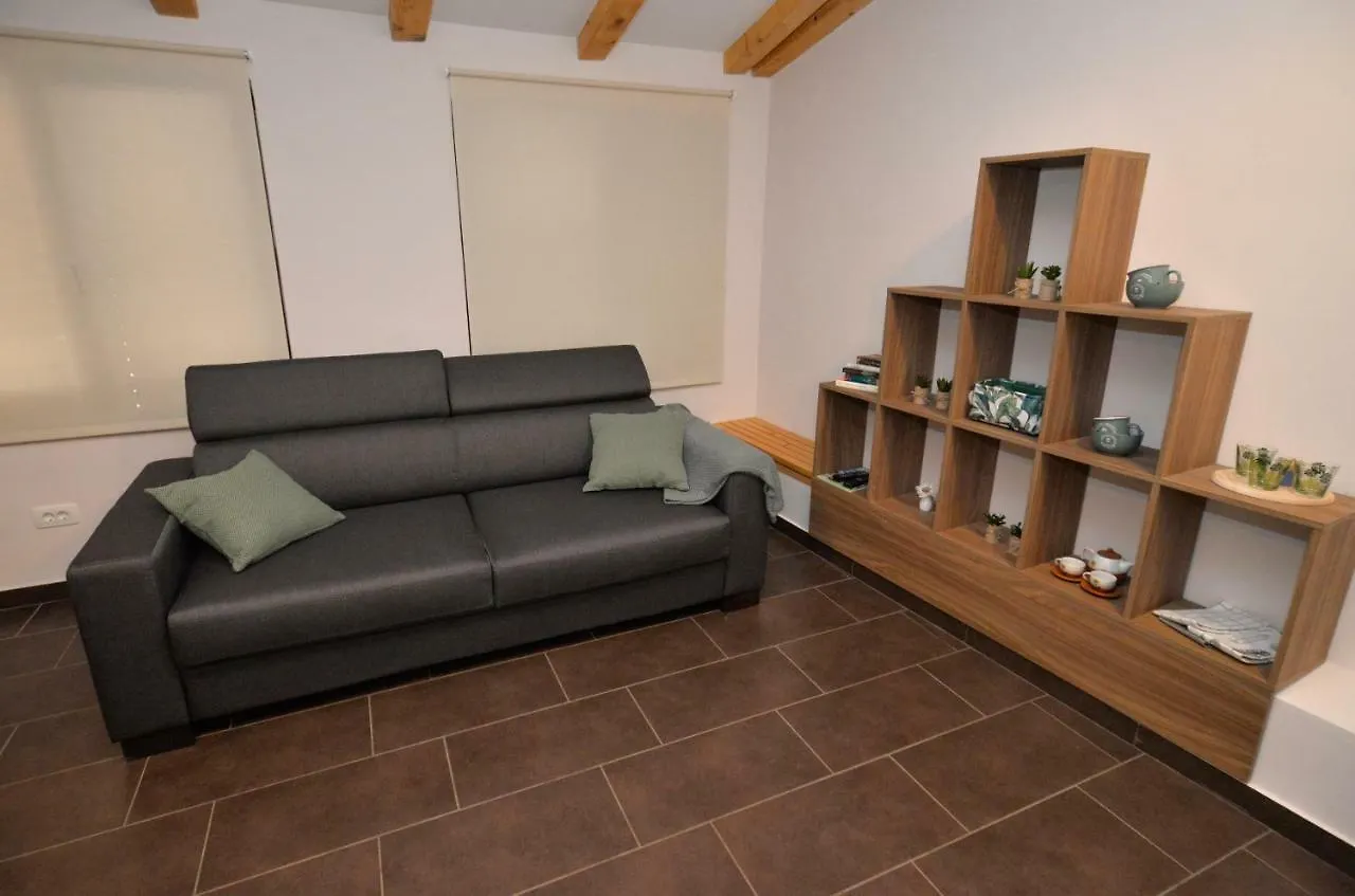 Vintage Garden Apartment Pula 0*,  Chorvatsko